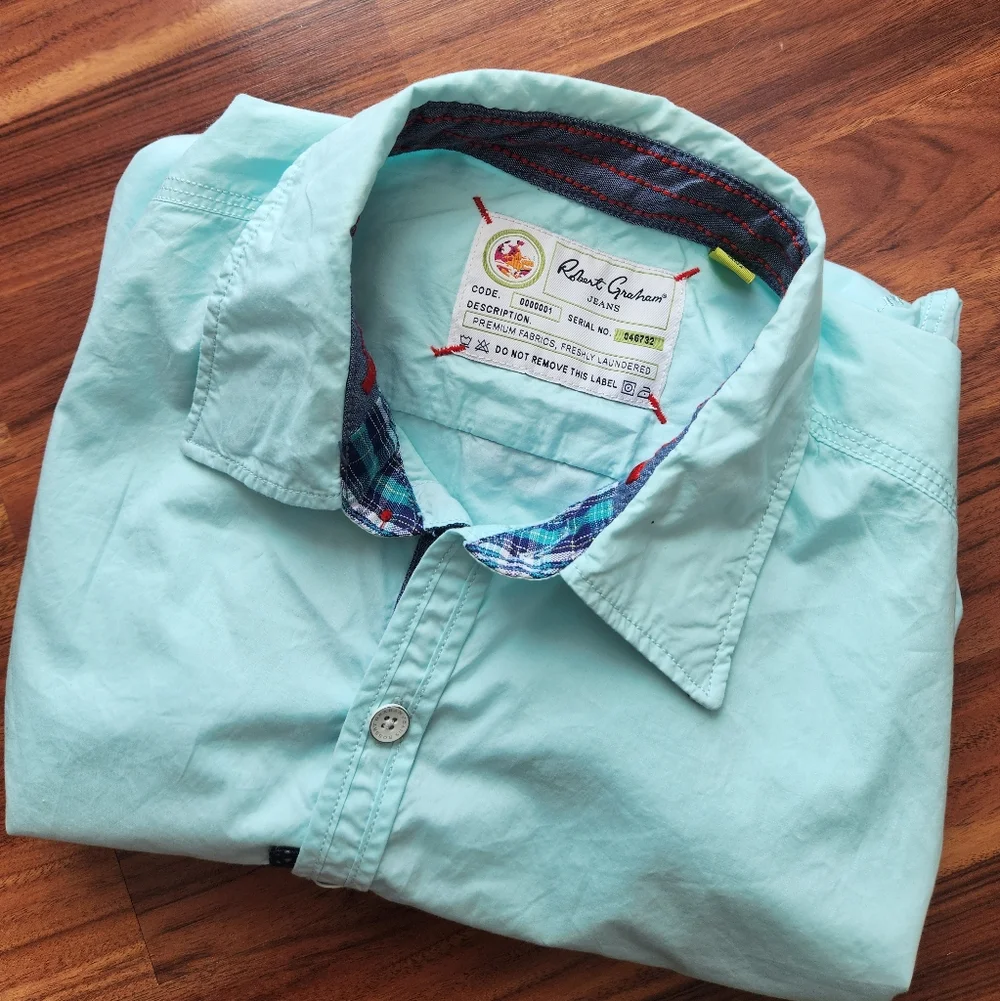 Robert Graham Button down L - Picture 2 of 8